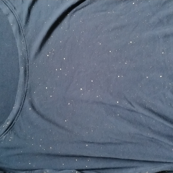 Like new Small Navy/gold Maternity Longsleeve - Picture 3 of 3